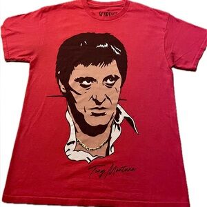 Colorful graphic SCARFACE tshirt with quote